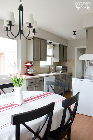The Golden Sycamore kitchen