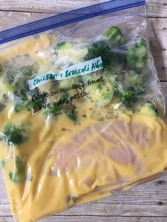 10 crock pot freezer meals with printable shopping list -7 This chicken and broccoli alfredo crock pot recipe is easy and delicious. It can even be frozen for a busy weeknight.