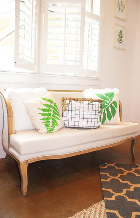 16 amazing room makeovers from the One Room Challenge botanical inspired laundry/office space orc-simple-nature-decor